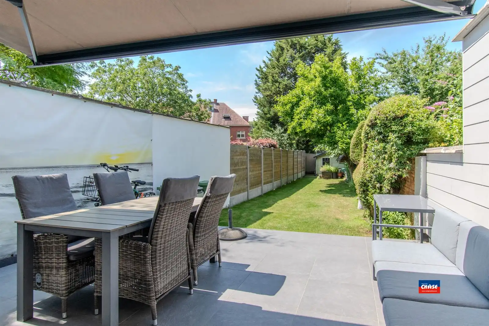 Instapklare gezinswoning met 3 slaapkamers en zonnige tuin foto 4
