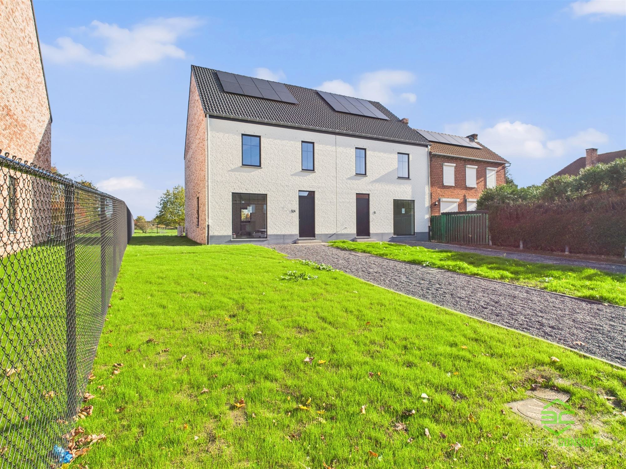 Kwalitatief afgewerkte nieuwbouw met 4 slpk in Rummen! foto 11