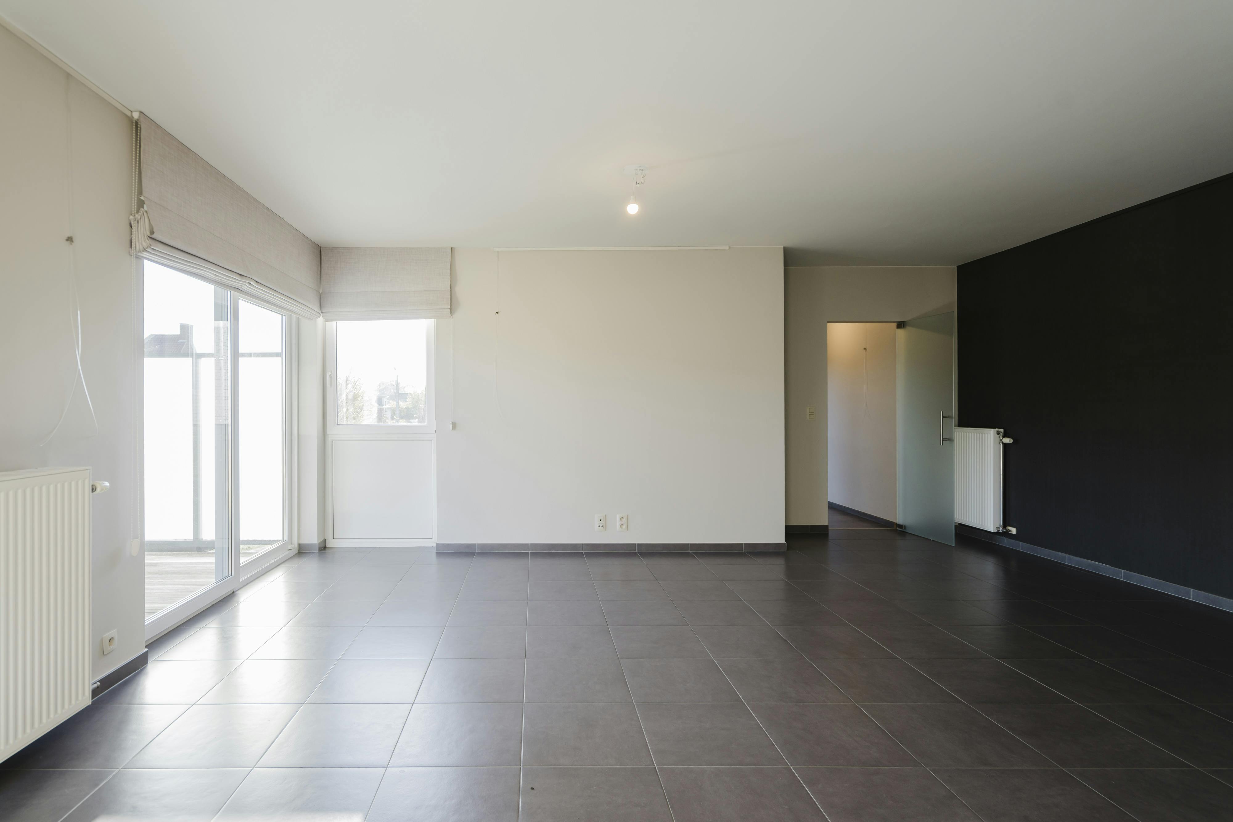  Energiezuinig appartement te koop in hartje Bissegem! foto 7