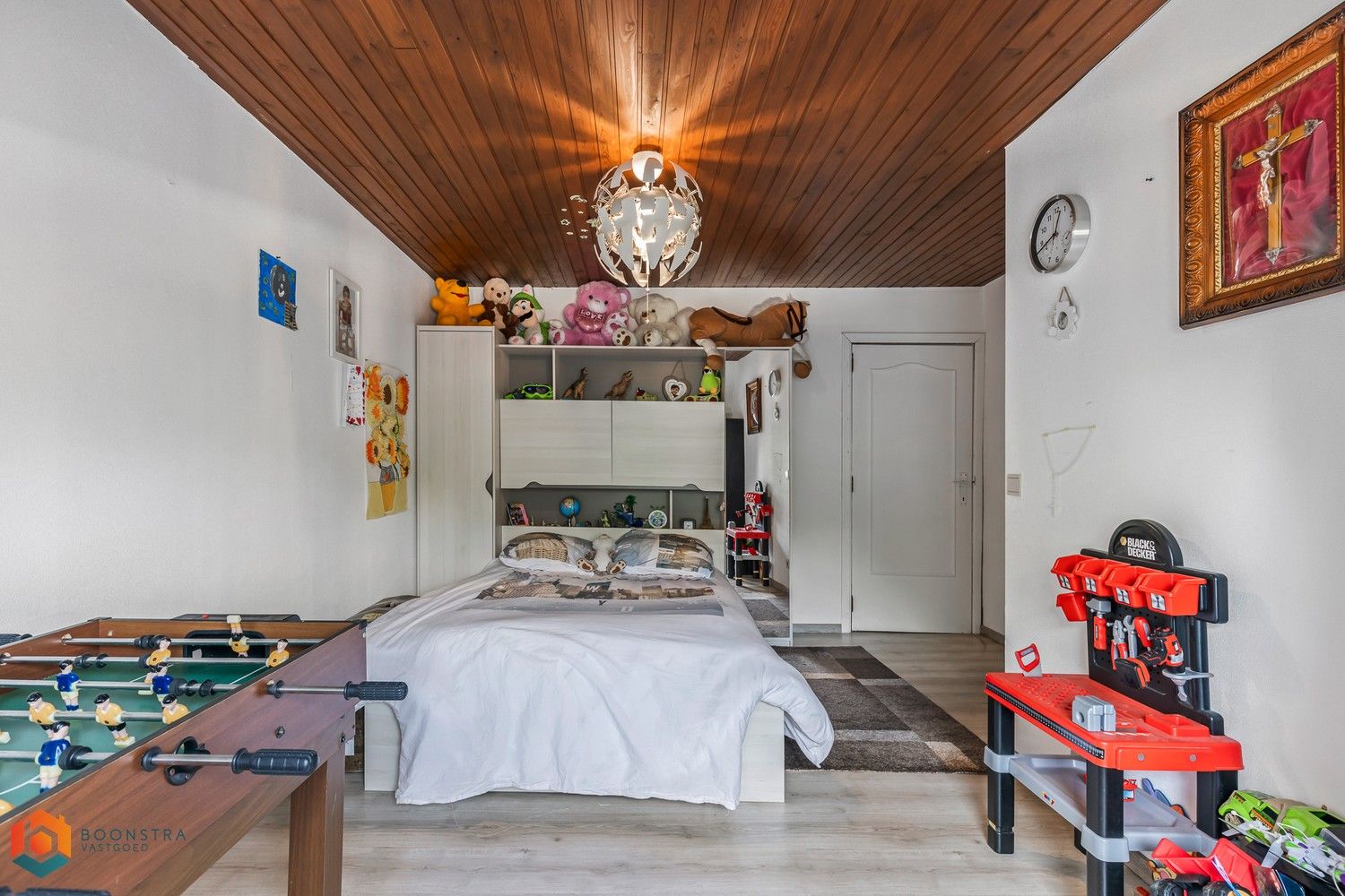 Instapklare woning met 3 slpkrs en garage foto 16