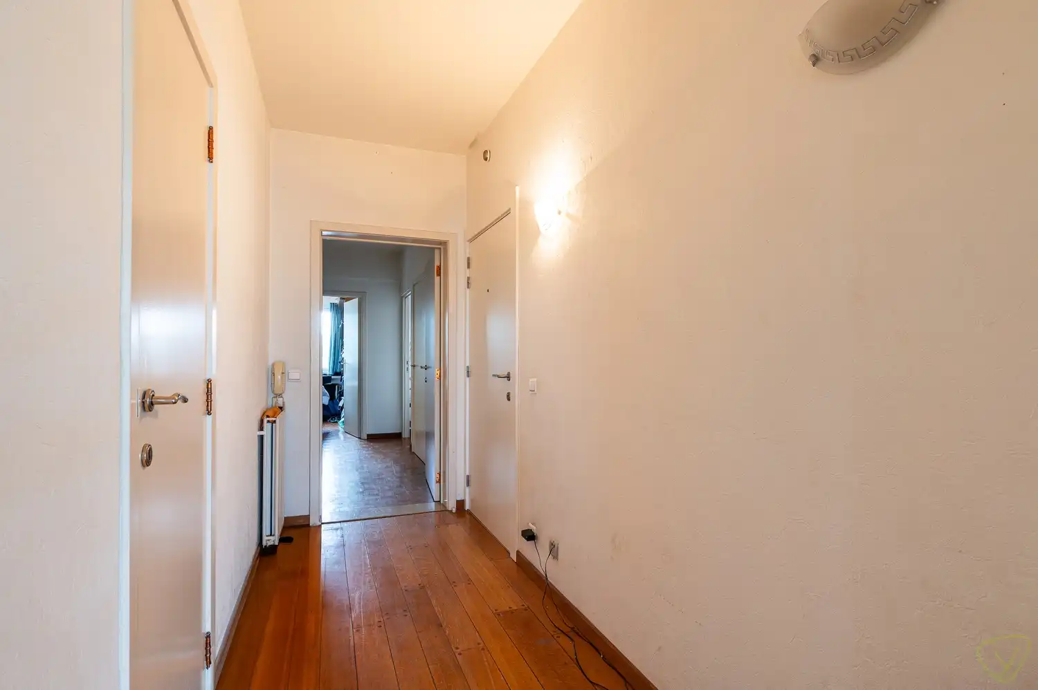 Centraal gelegen appartement met 2 slaapkamers in Eeklo foto 8