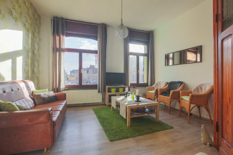 Centraal gelegen , vergunde vakantiewoning "Alice House" in Centrum Ieper met zicht op de kathedraal! foto 24