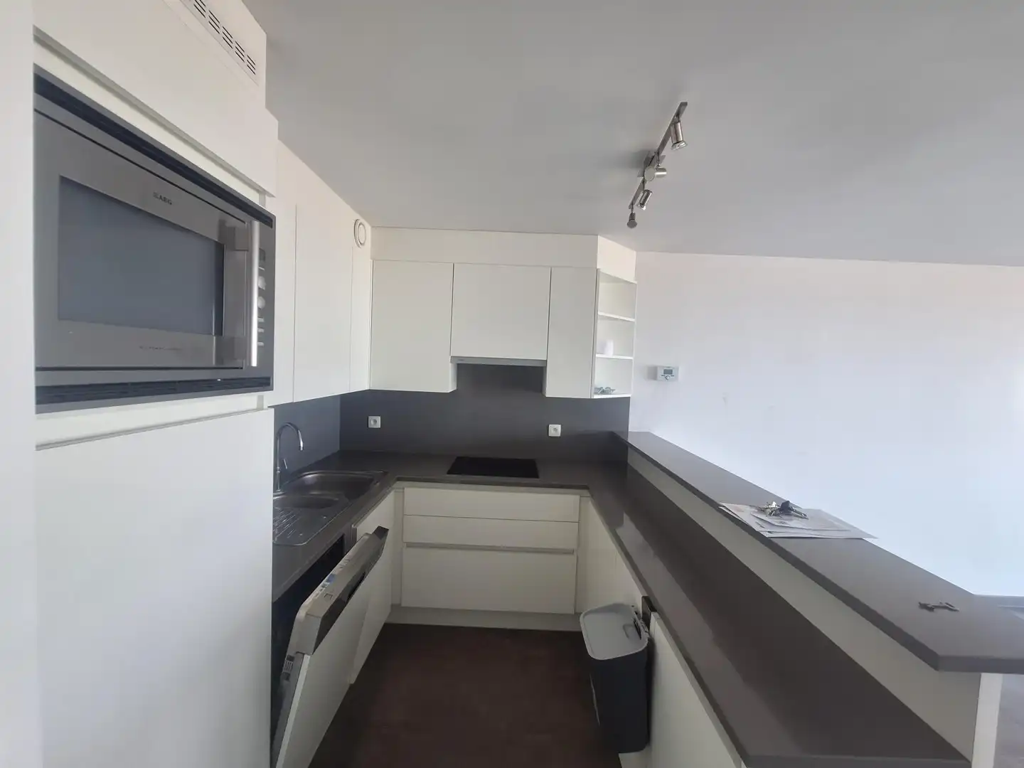2 slaapkamer appartement met zeezicht foto 3