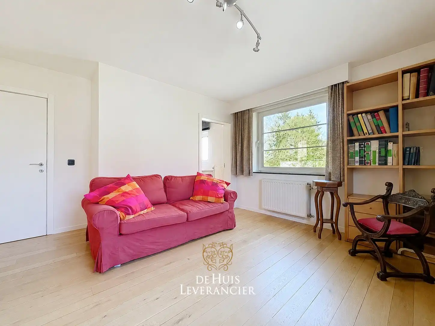 Exclusieve villa op uitzonderlijk perceel van 1 767 m², grenzend aan natuurgebied foto 60