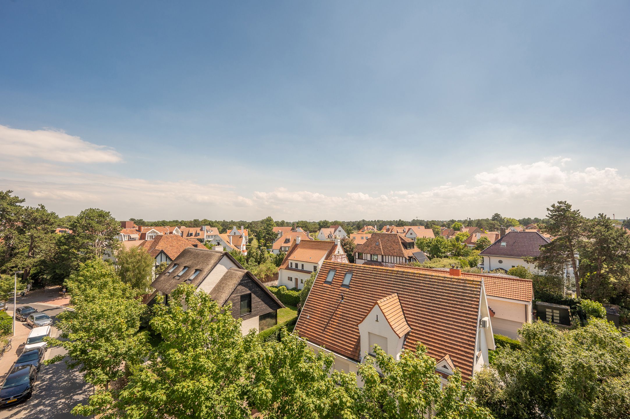 Exclusief duplex-appartement met zonneterras en open zicht.. foto 2