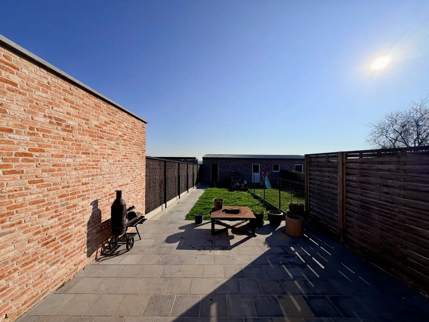 Instapklare woning met 3 slaapkamers, omheinde tuin & garage te Aalbeke! foto 7