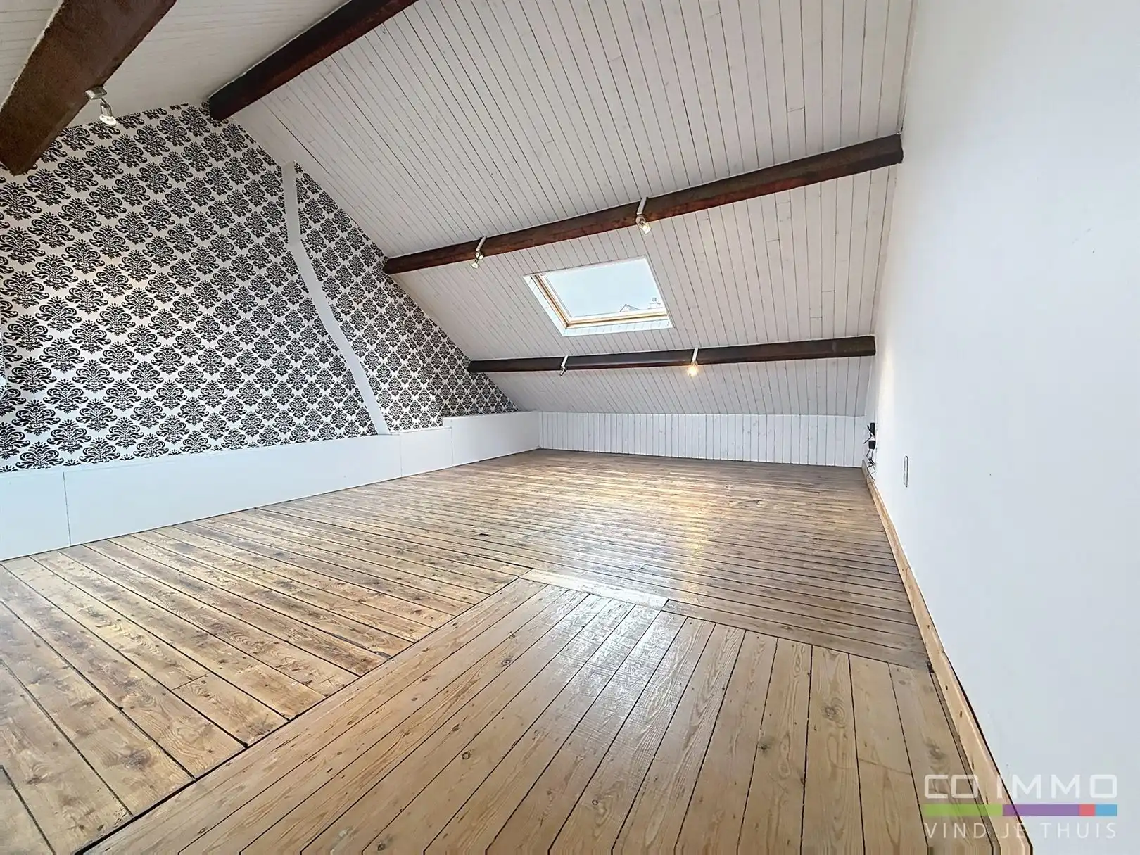 Leuke starterswoning/investeringspand, 2 slpks + zolder foto 18