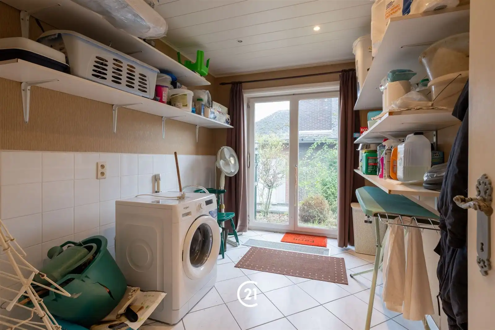 Villa bungalow met 3 slaapkamers, tuin en weide op +/-40are foto 23