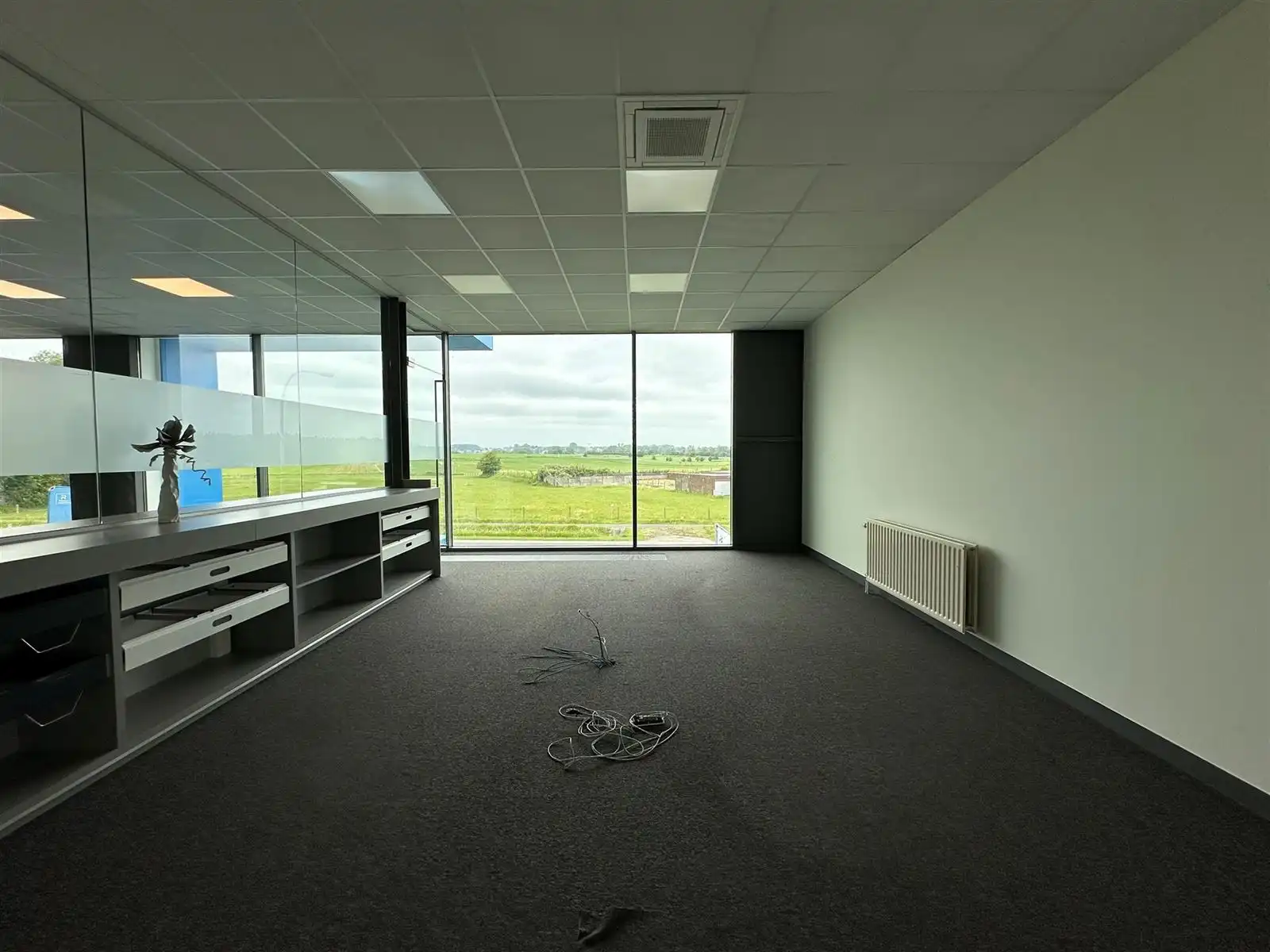 Kantoor/handelspand op toplocatie te Ninove! foto 12