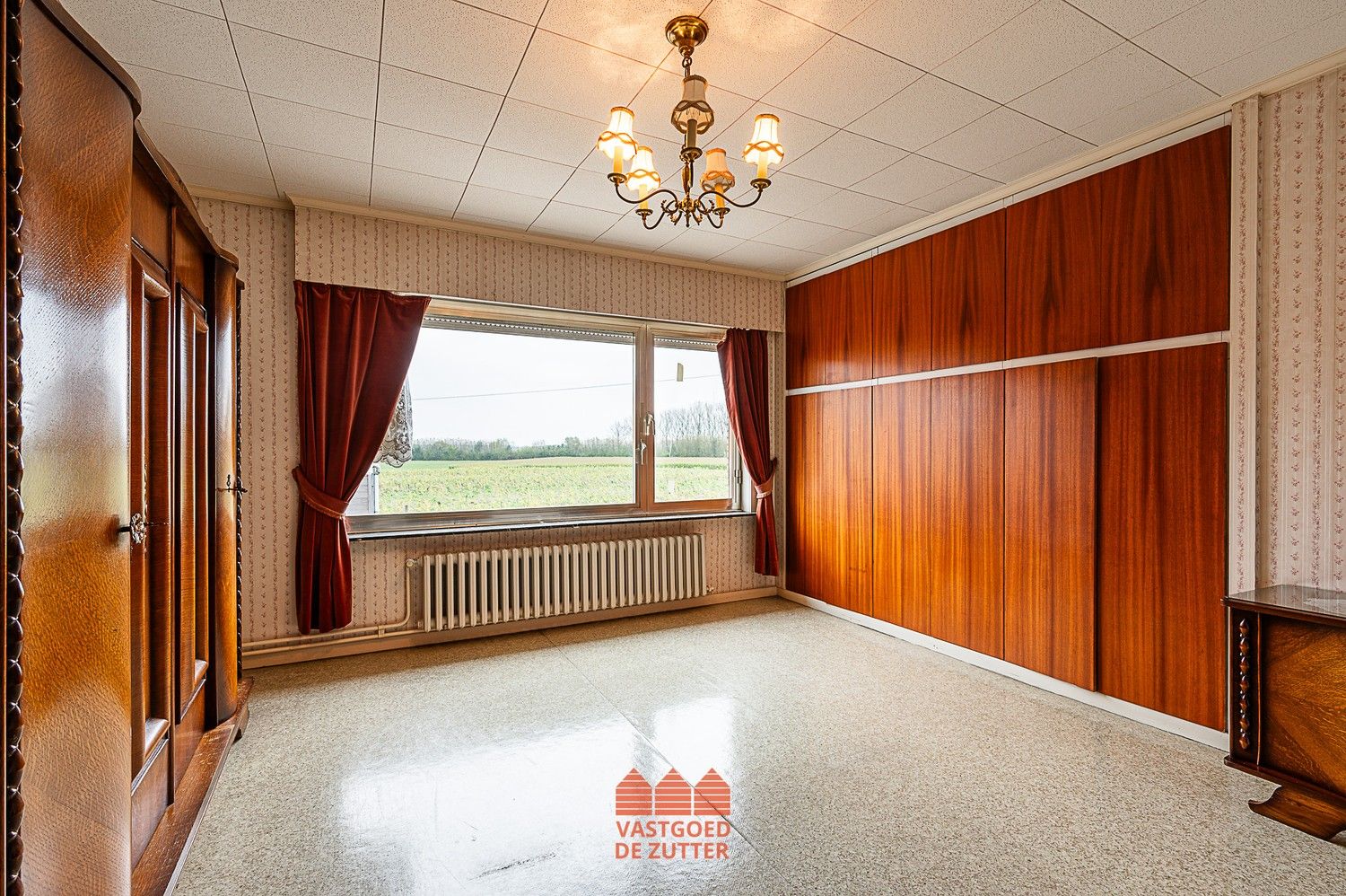 Te renoveren woning met loods foto 14