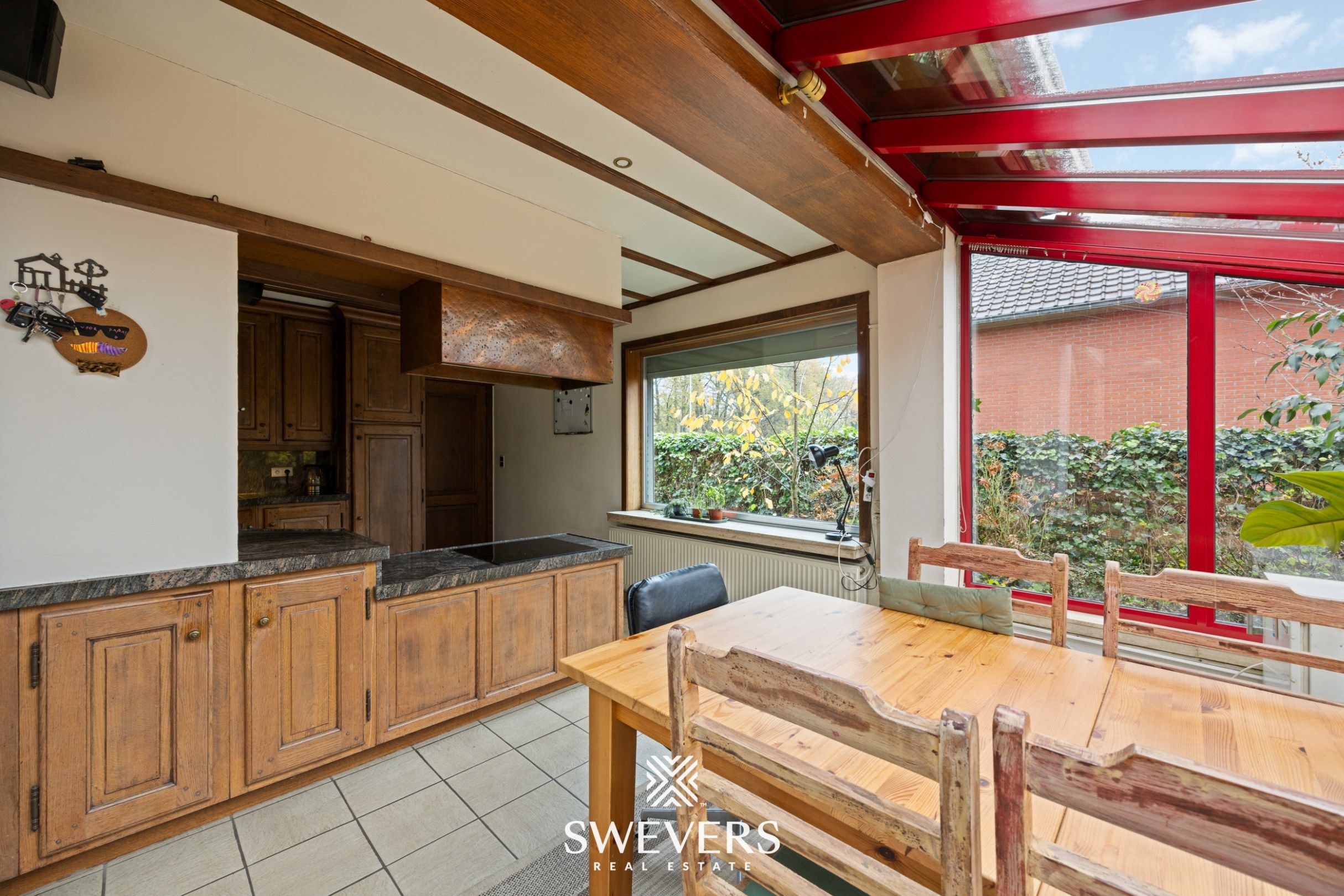 Woning met 4 slaapkamers op perceel van 20a30 te Koersel foto 9