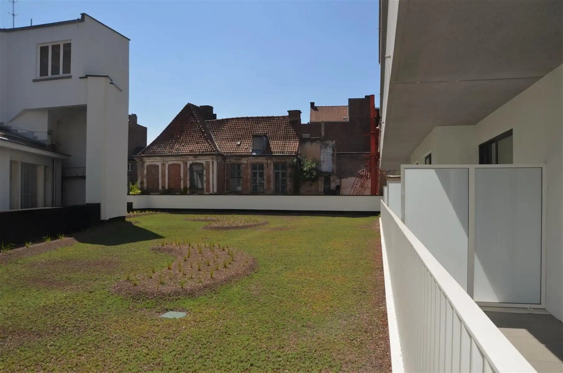 Klassevol project met doorzonappartementen foto 4