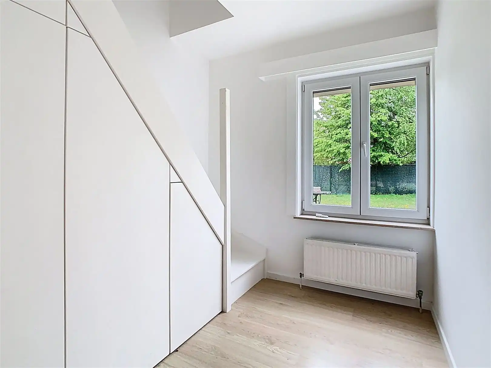 Rustig gelegen 4-gevel woning foto 11