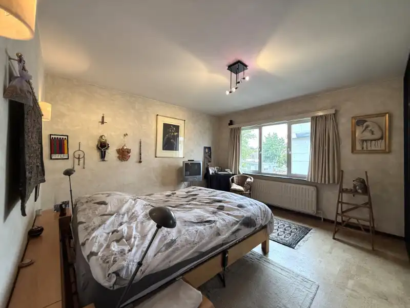 Ruime woning met kantoor en prachtige tuin op toplocatie foto 23
