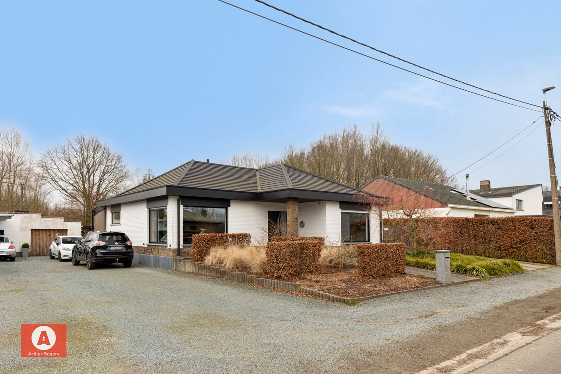 !!! IN OPTIE !!! Instapklare bungalow op rustige locatie foto 2