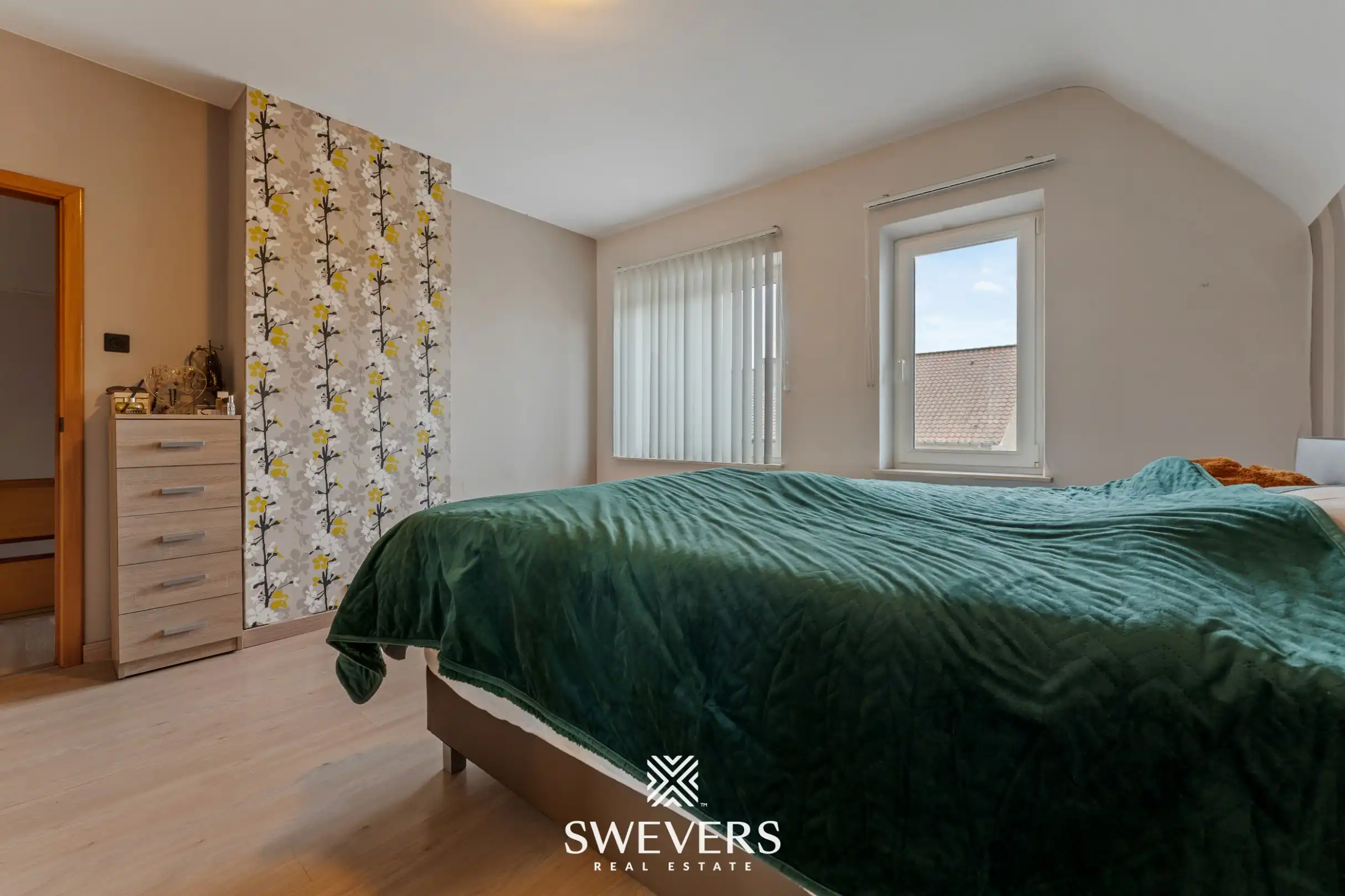 Woning met potentieel, vernieuwd dak en ramen te Borgloon foto 12