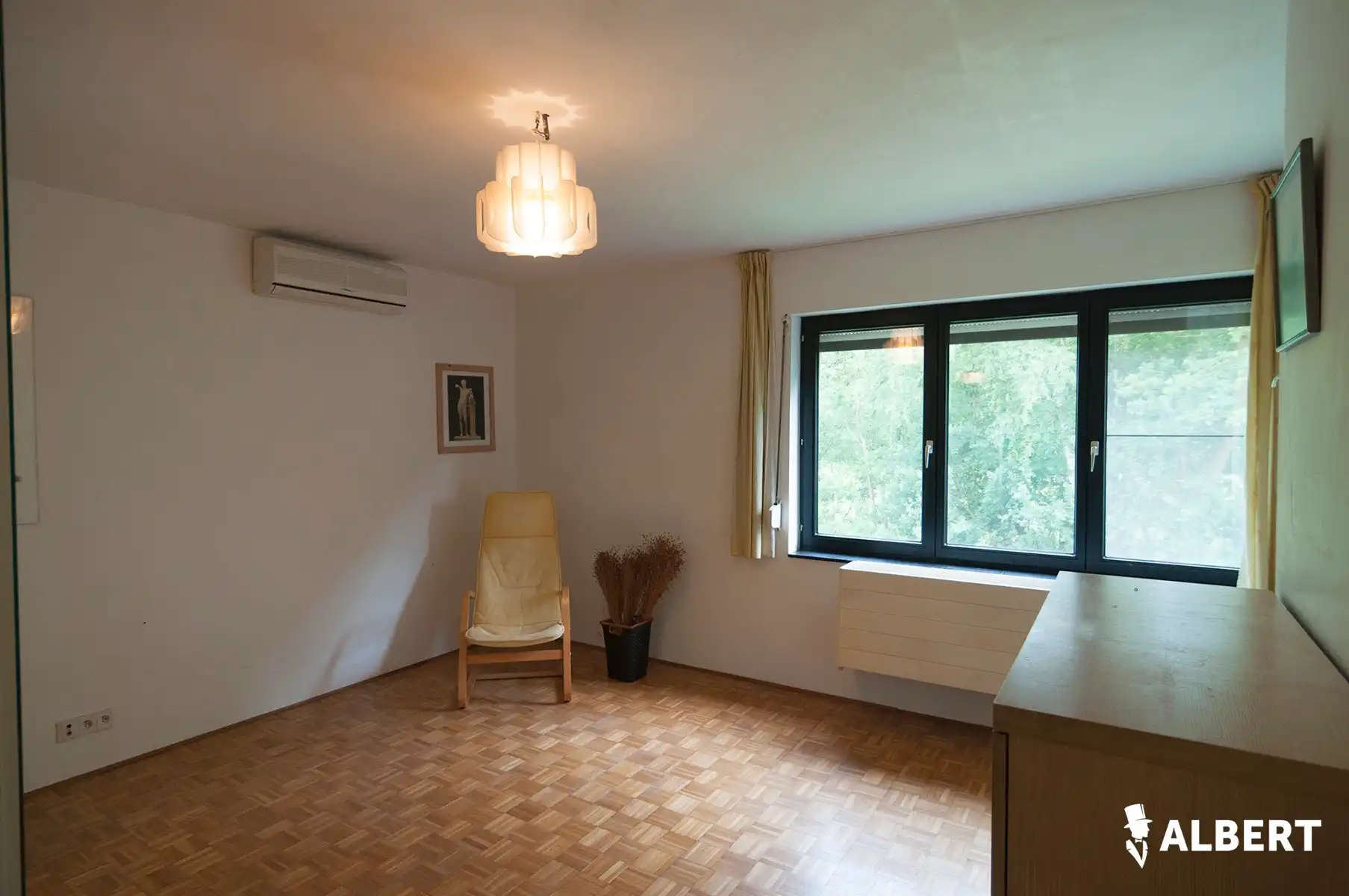 Exclusief landhuis met panoramisch zicht op vijver en bossen foto 27