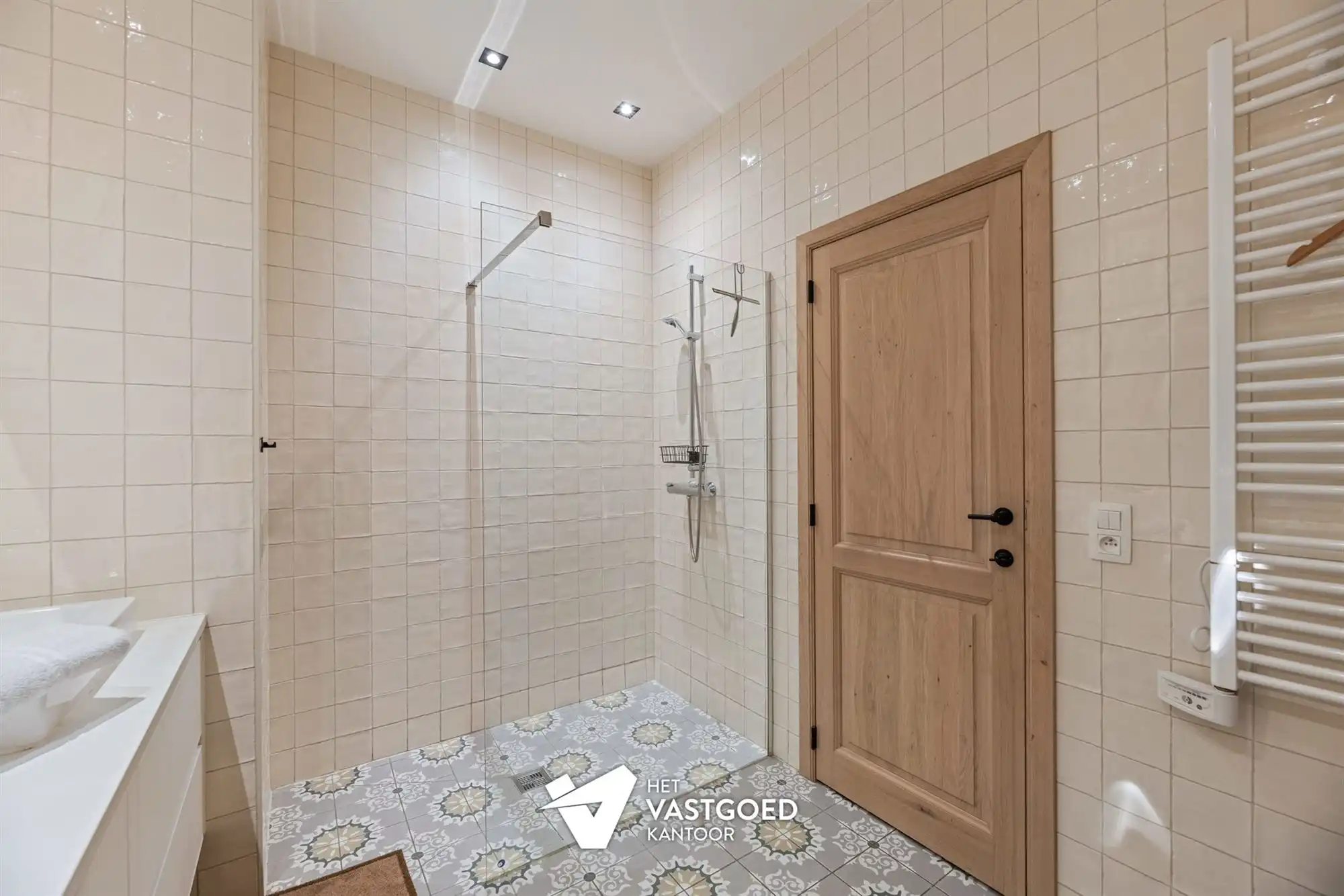 PRACHTIGE, RUIME PENTHOUSE MET 3 KAMERS IN CENTRUM foto 23