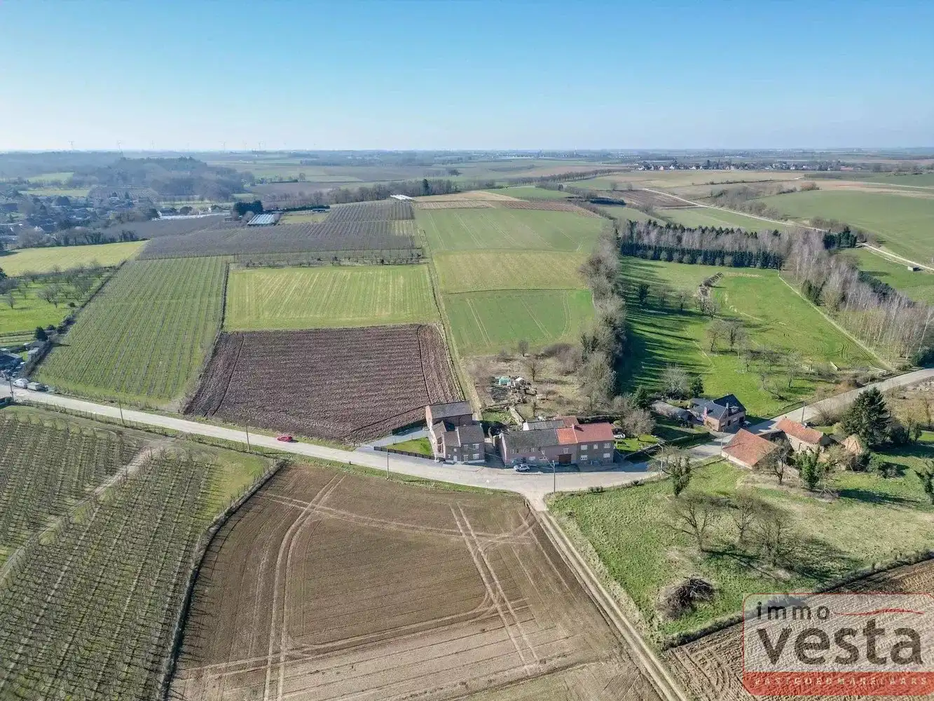 Landelijk gelegen woning met atelier foto 11