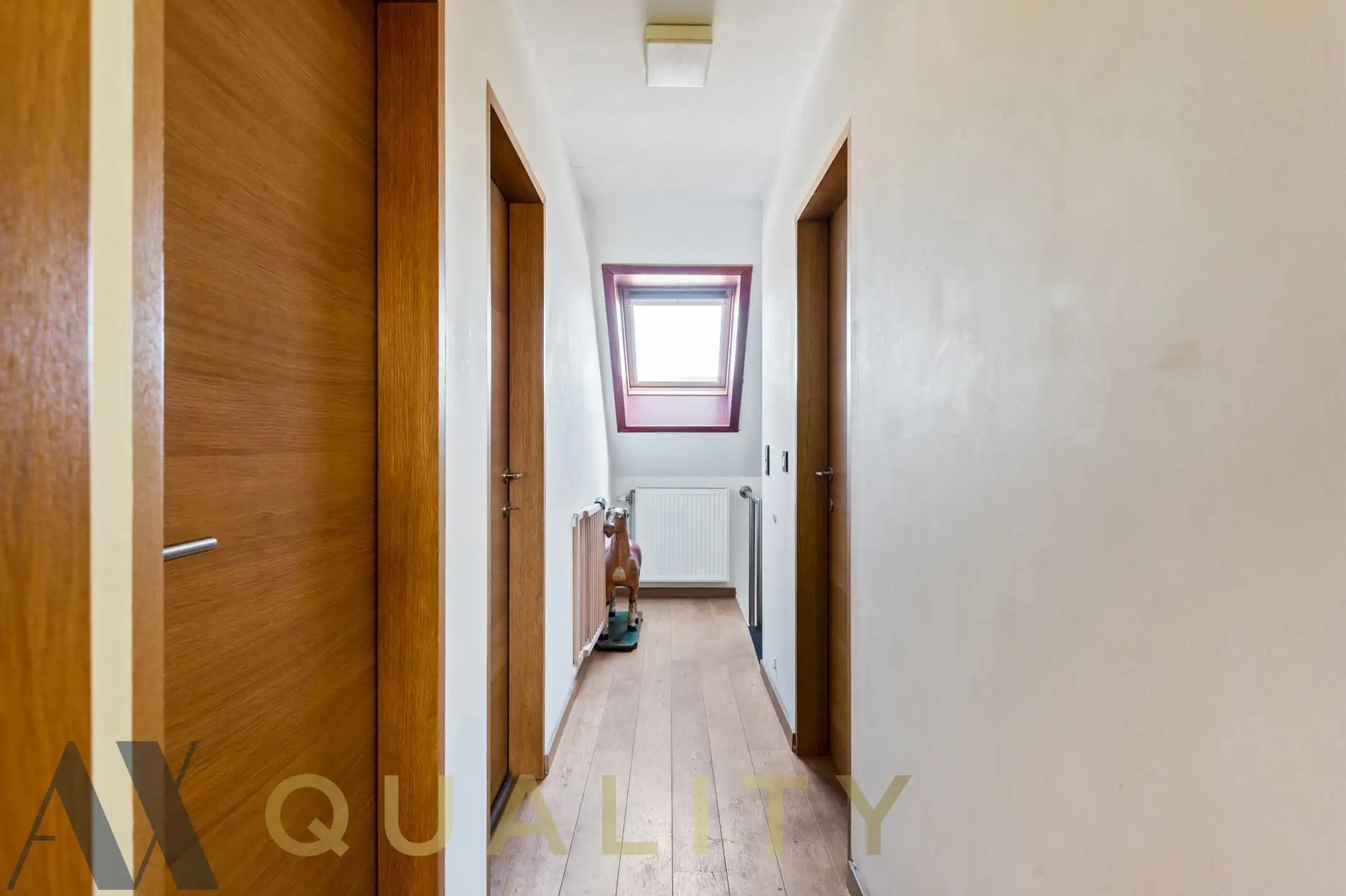 Instapklare Bel-Etage woning met 3 slpk., grote gar. en terras (Moglh. tot 4e kamer op de zolder) foto 22