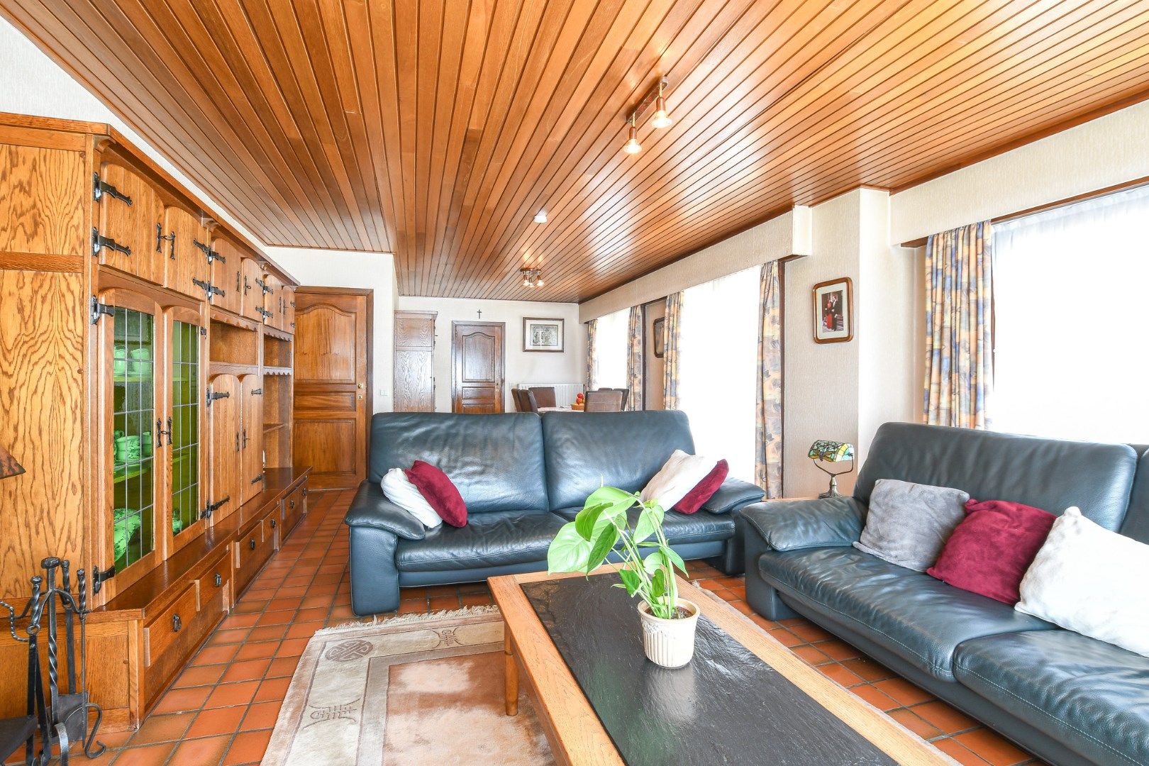 Ruime woning met 5 slaapkamers (3 gelijkvloers), zonnige tuin en topligging in Wenduine! foto 8