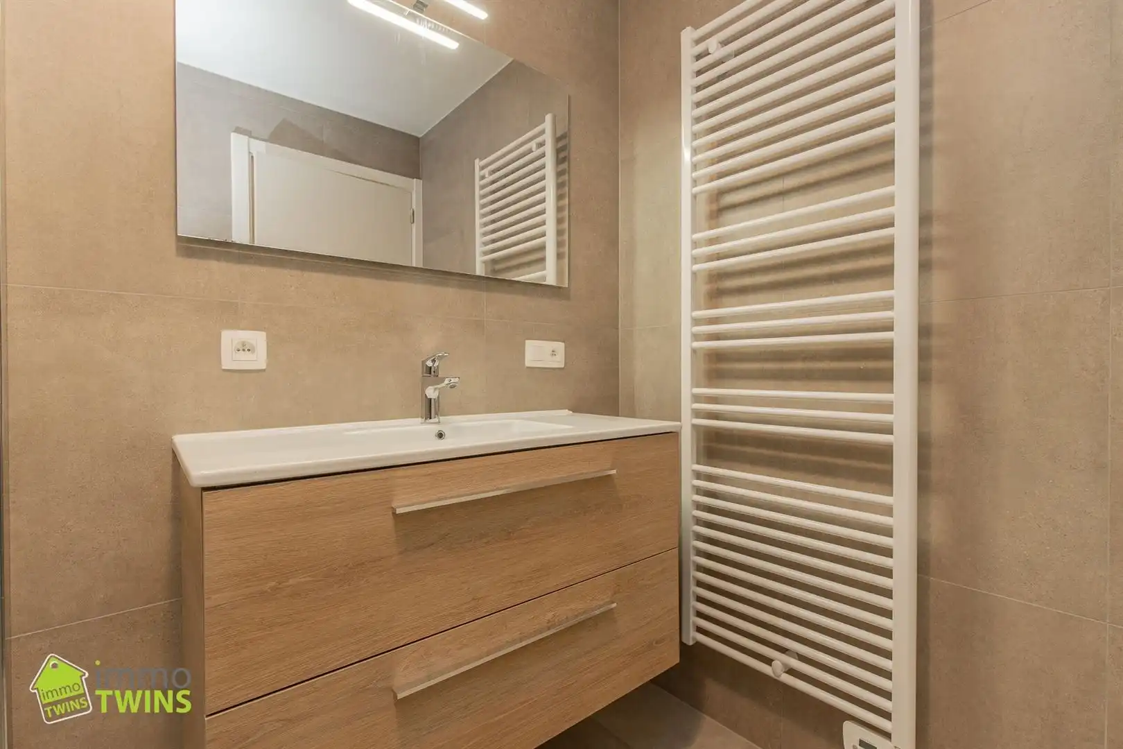 Modern gelijkvloers appartement met tuinterras en staanplaats te Grembergen bij Dendermonde  foto 6