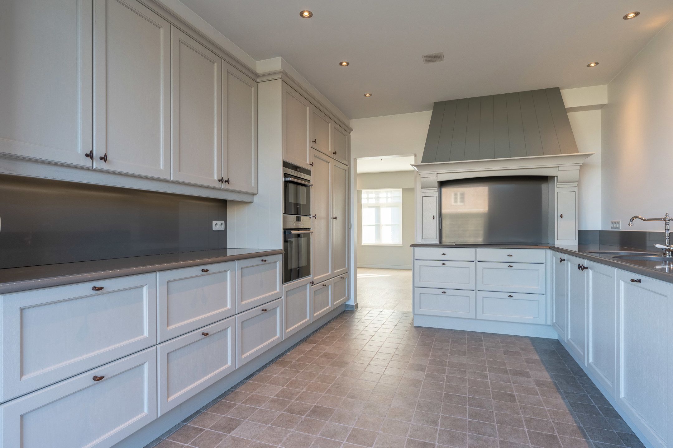Recente woning met 3 slaapkamers en garage op ideale locatie foto 8