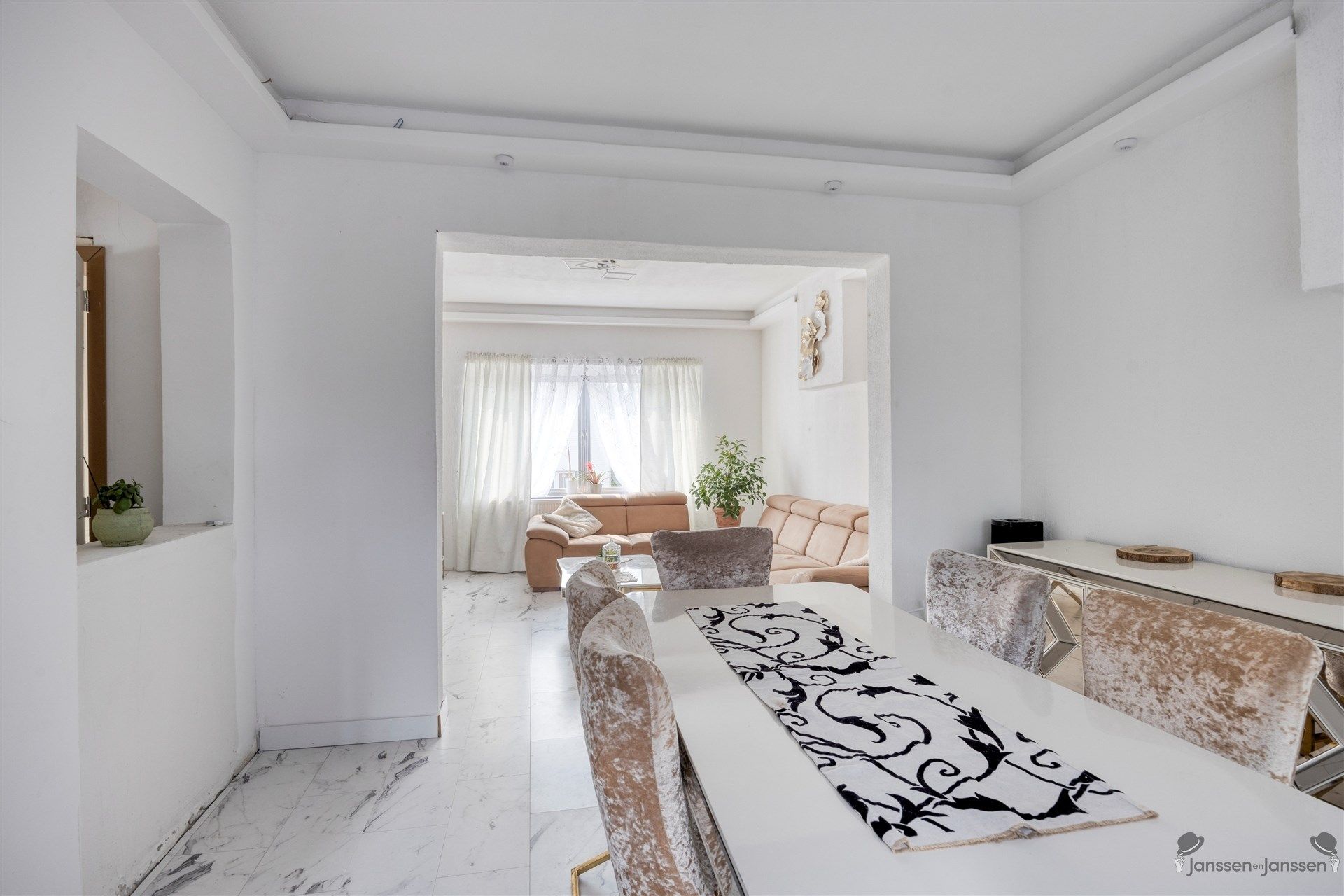 Te renoveren woning foto 5