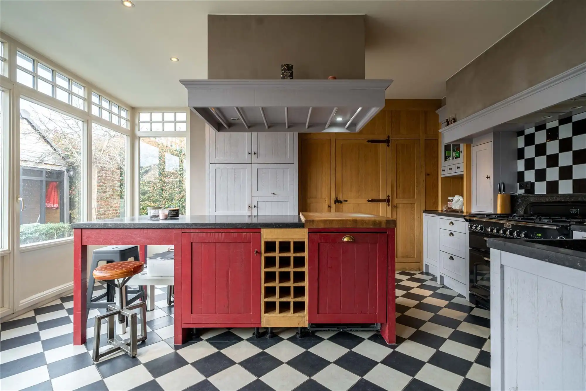 Villa te koop in Begijnendijk! foto 8