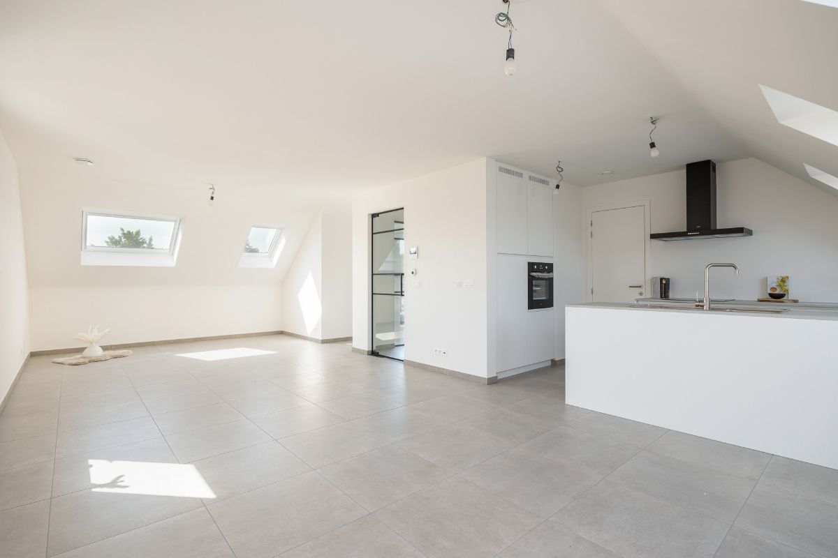 Mooie, ruime penthouse foto 3