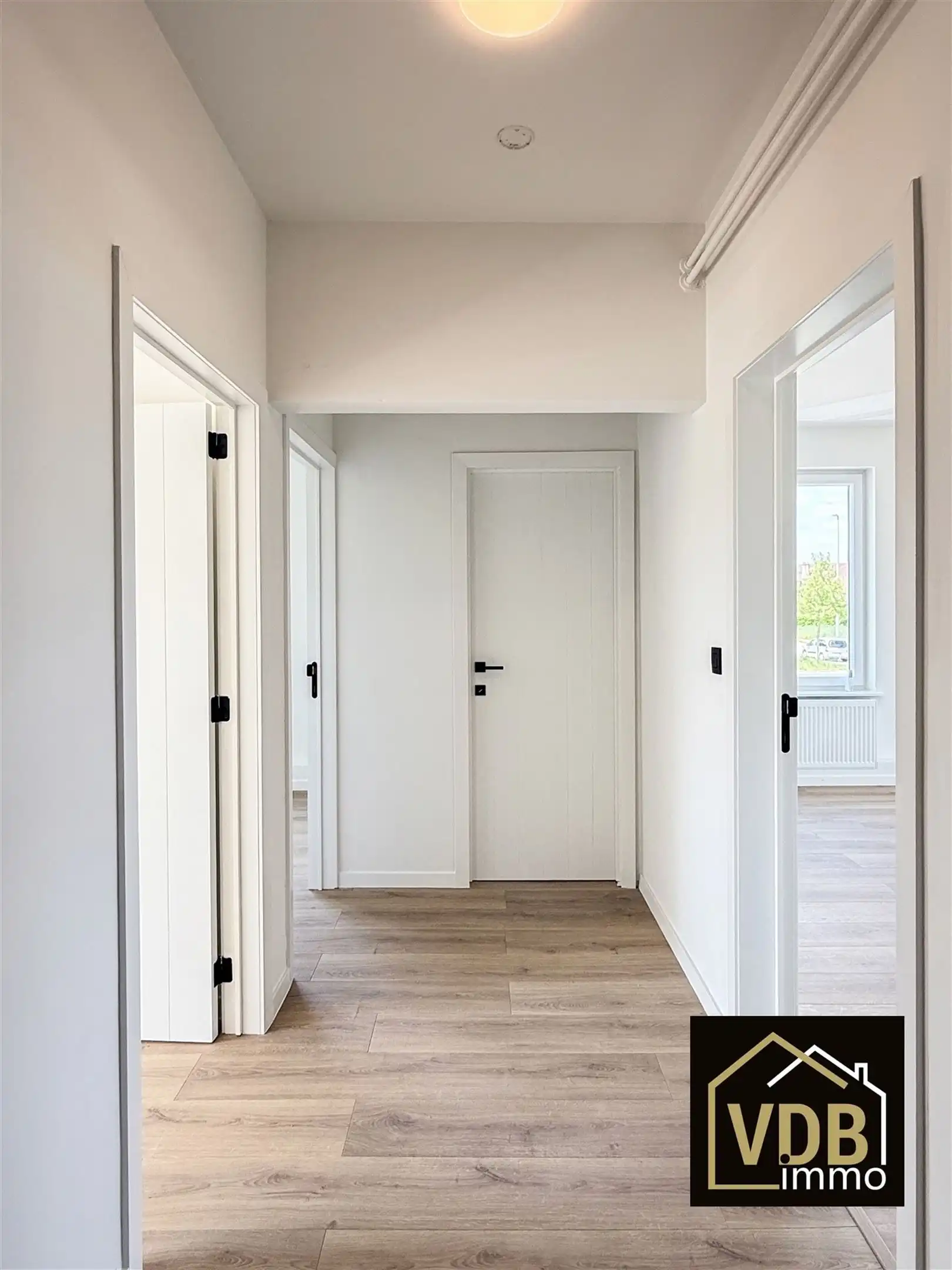 GERENOVEERD APPARTEMENT - 2 SLAAPKAMERS foto 30