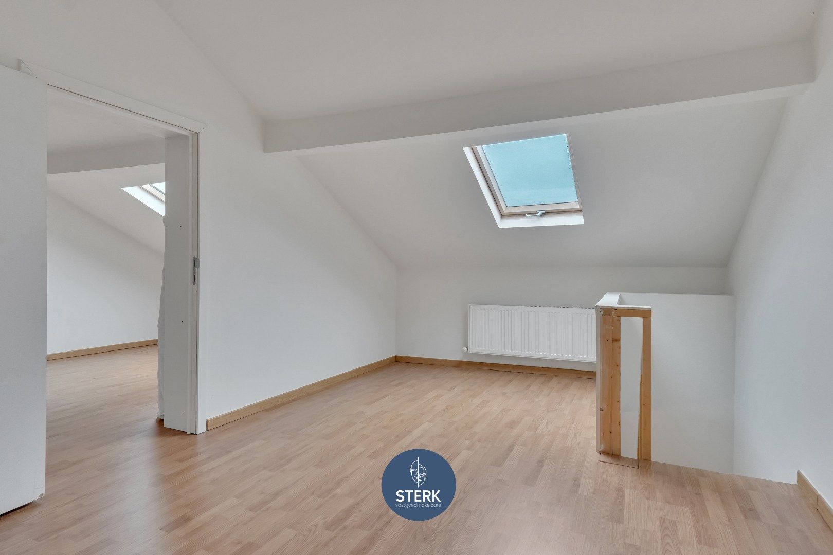 INSTAPKLARE GEZINSWONING MET 4 TOT 5 SLPKS NABIJ CENTRUM MAASMECHELEN !  foto 17