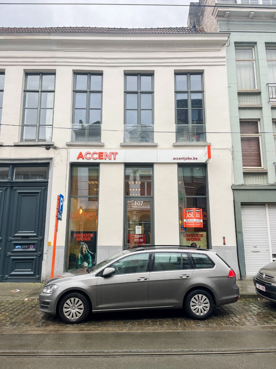 Commerciële ruimte te huur Burgstraat 107 - 9000 Gent