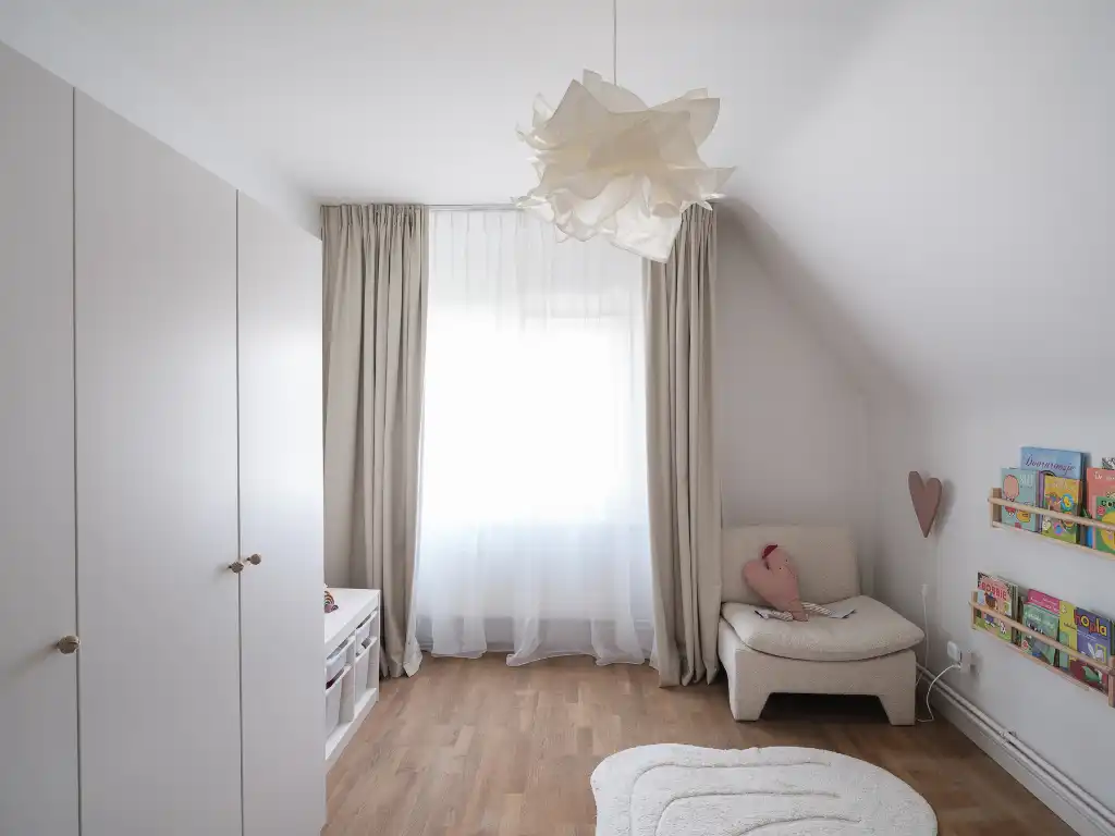 Karaktervolle en vrijstaande gezinswoning, gelegen op een gunstig perceel van ca. 930 m² foto 17