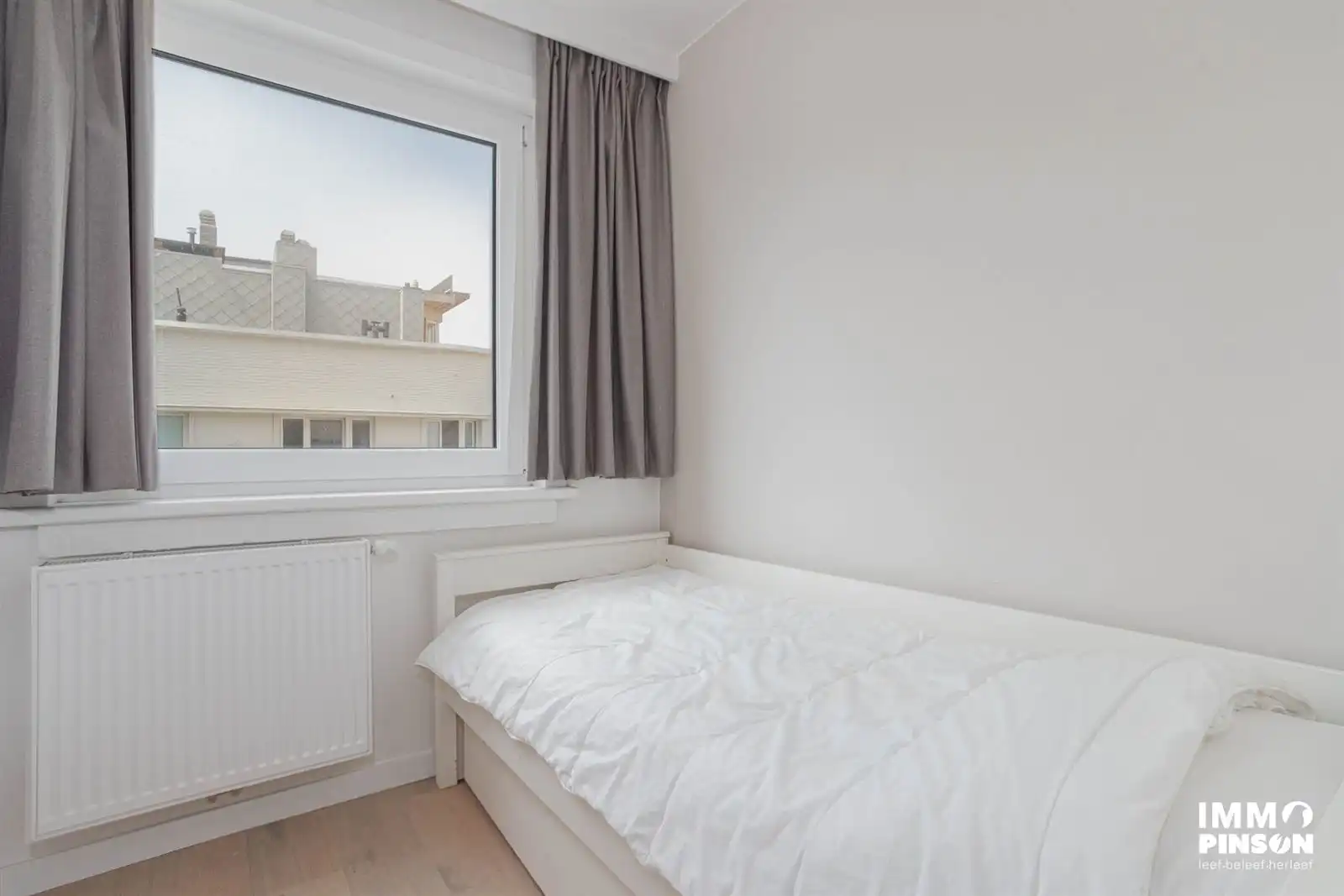 Modern hoekappartement met zeezicht foto 6
