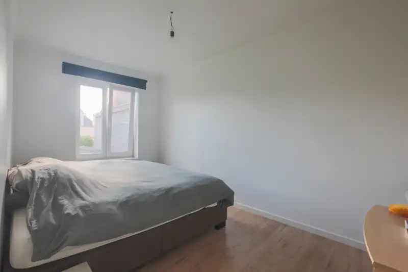 Verder af te werken, doch onmiddellijk bewoonbare ruime woning (399m²)  met 4 slpks (meer mogelijk), tuin, garage ....ENERGIELABEL C... foto 16