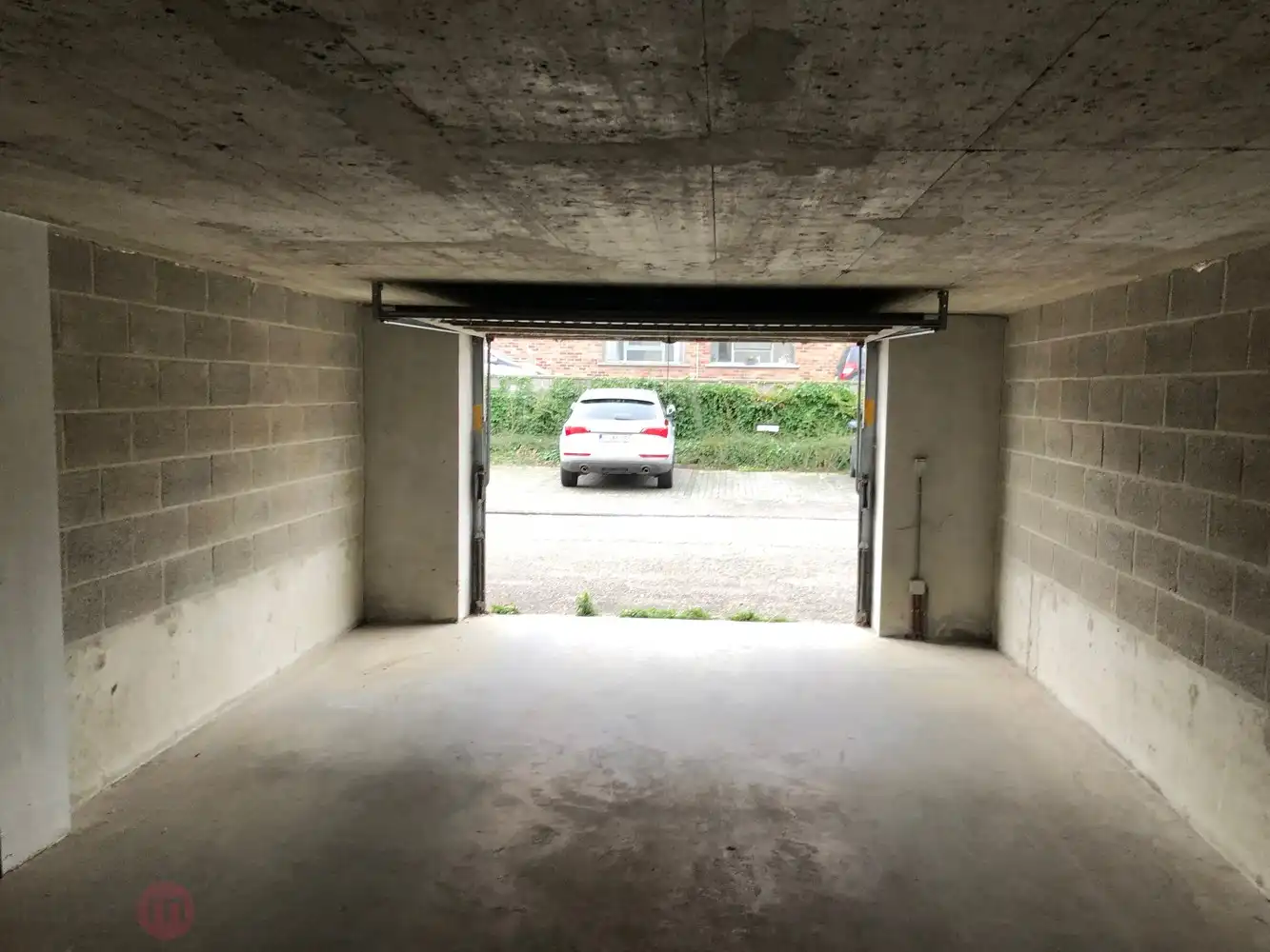 Volledig vernieuwde, instapklare studio in hartje Leuven met afgesloten garagebox – rustig gelegen pareltje! foto 12