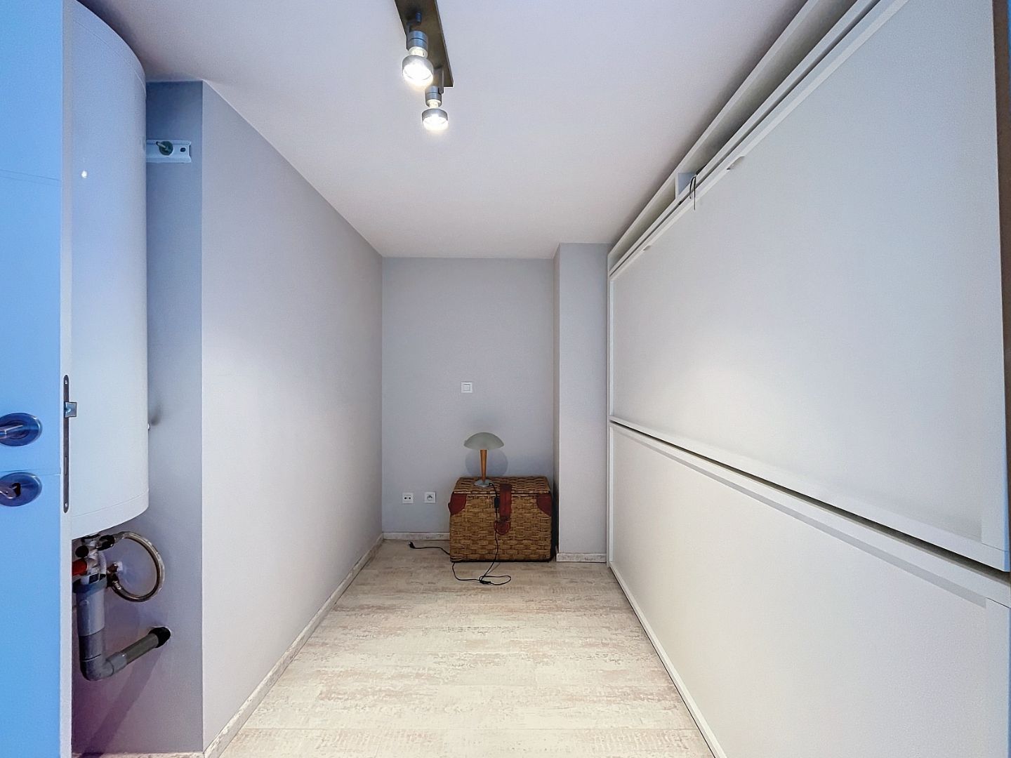 Instapklaar appartement i/h centrum van Sint-Idesbald. foto 6