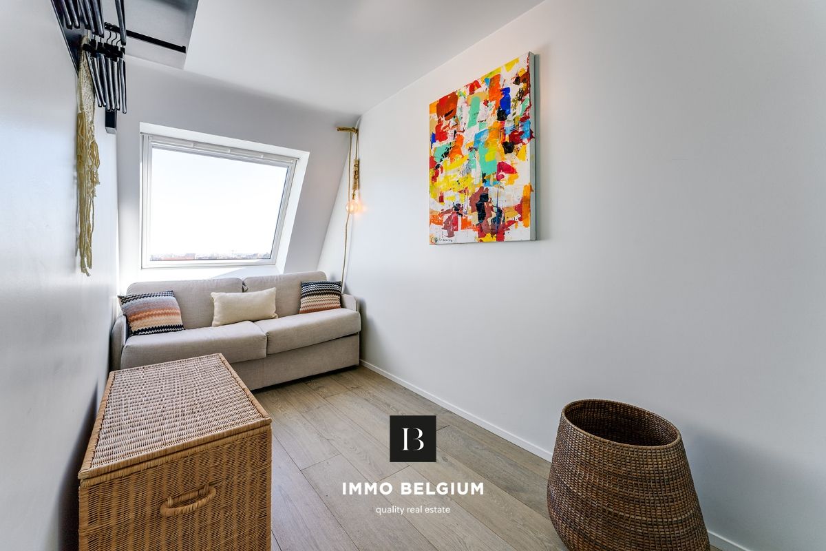 Ruim (172m²) dakappartement op de zeedijk met luxe afwerking foto 27