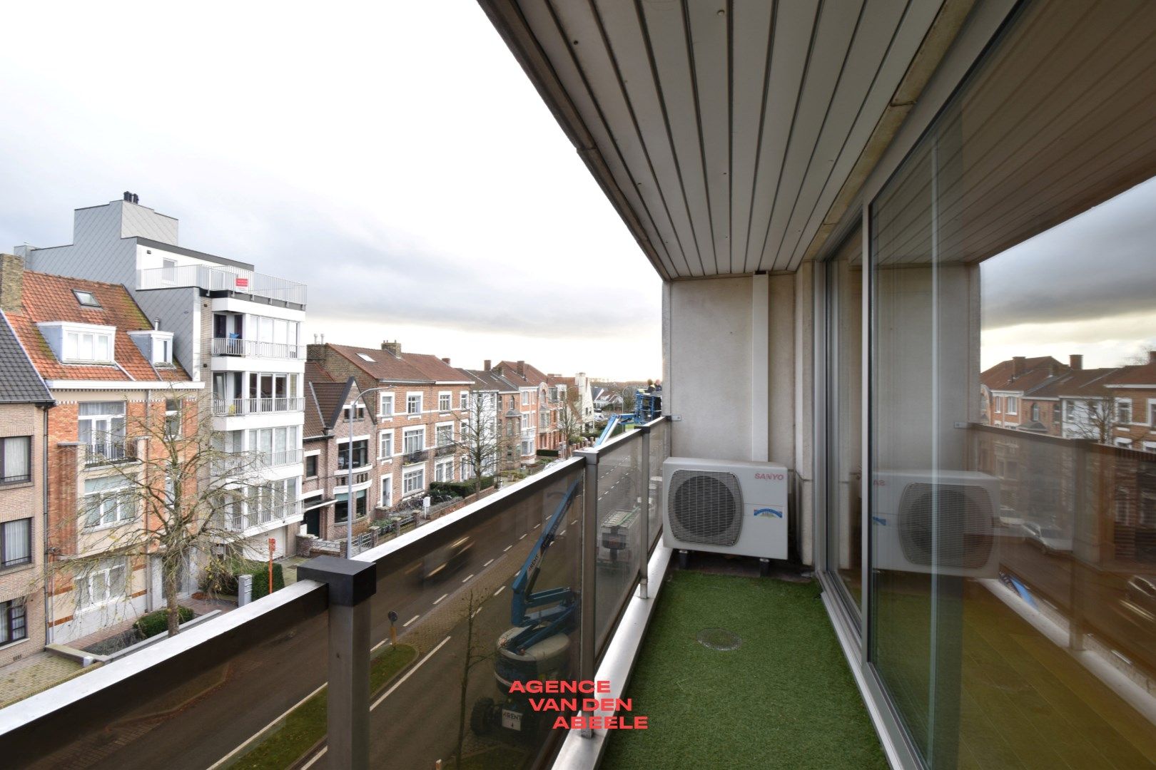 Fantastisch appartement met 3 slaapkamers en parking  foto 16