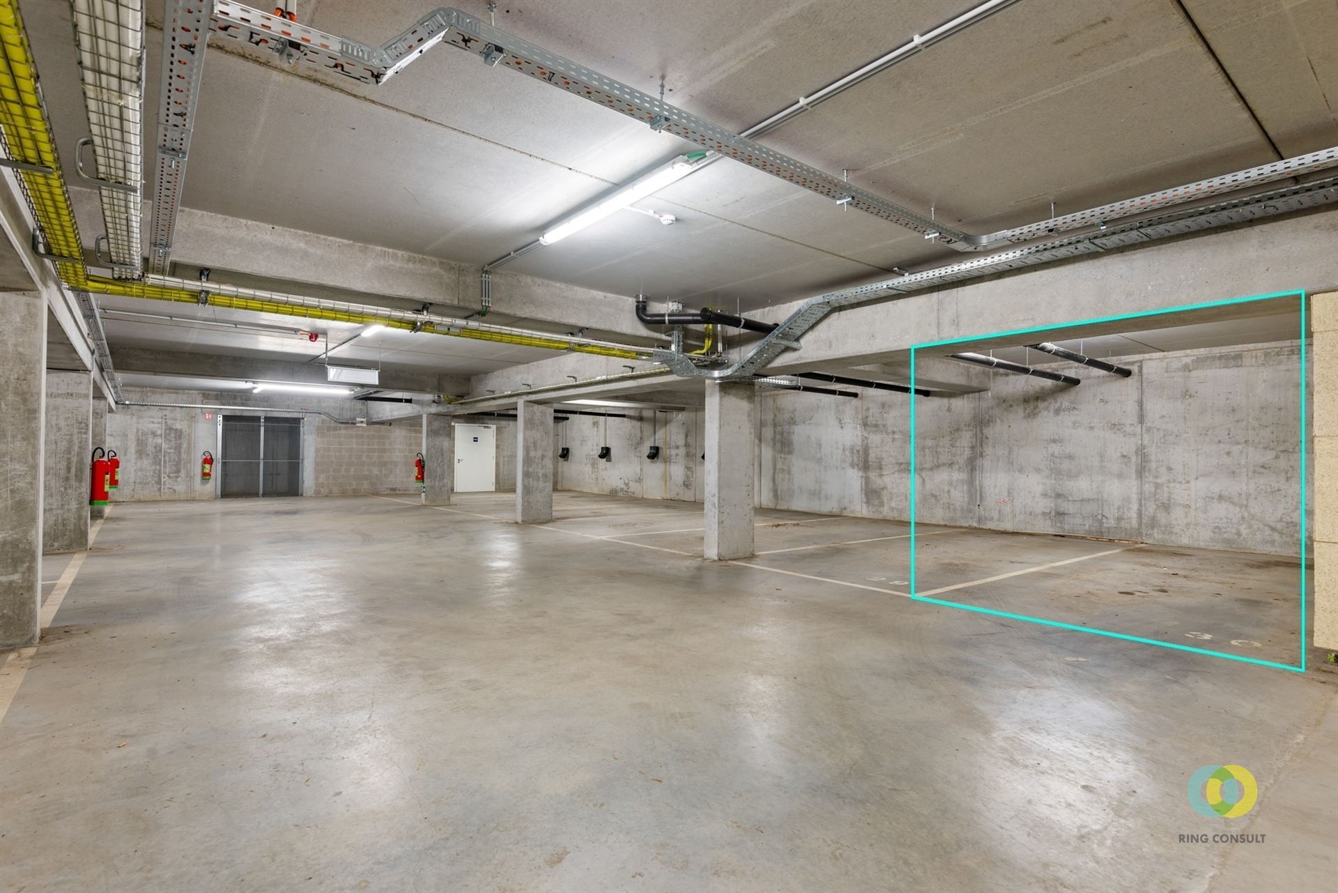** IN OPTIE ** Modern appartement met binnenstaanplaats foto 11