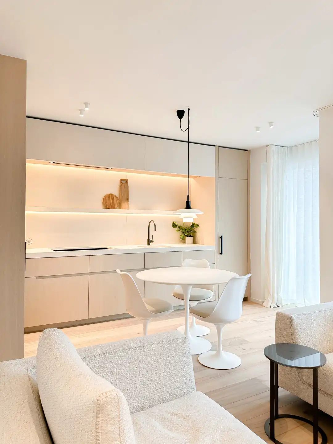 Tijdloos appart. met TOPAFWERKING op het DRIEHOEKSPLEIN... foto 12