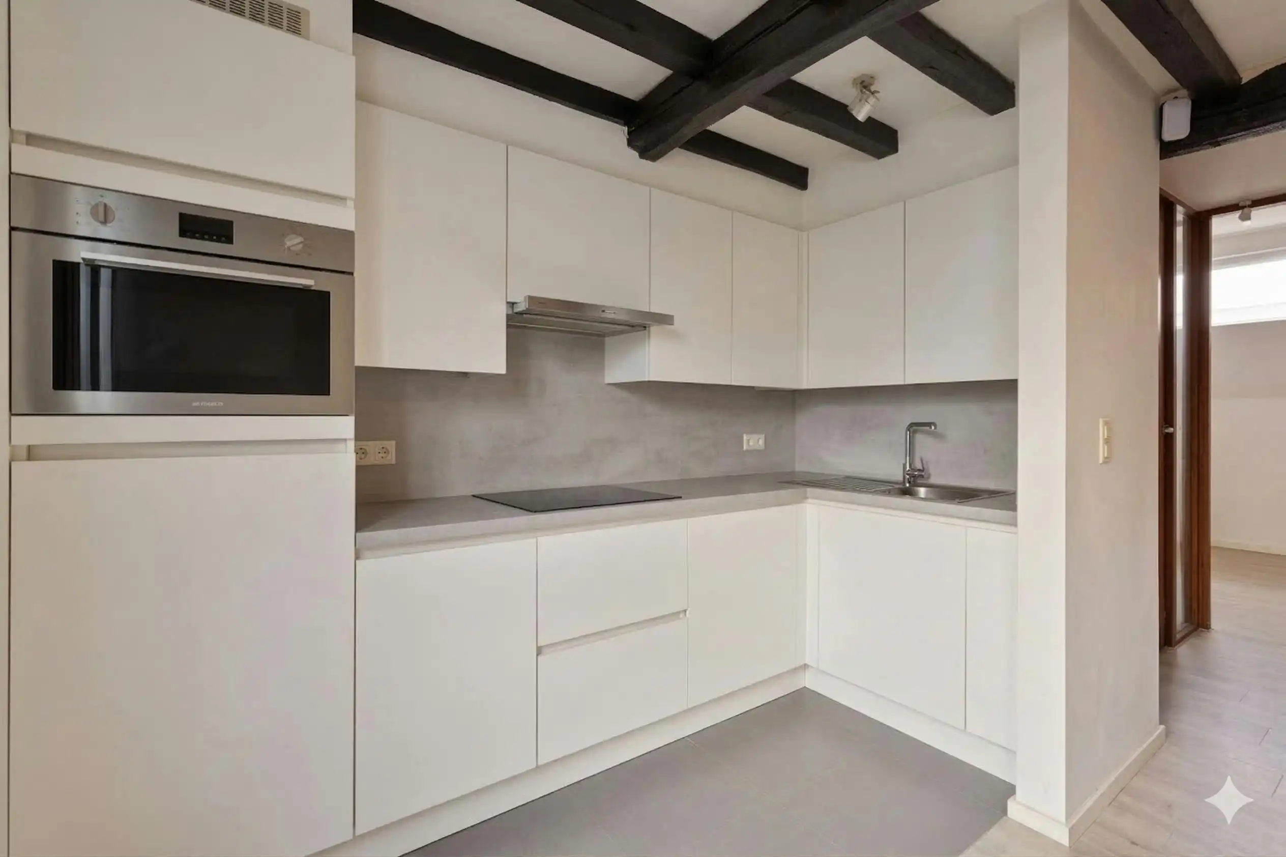 Huis te koop met 2 slaapkamers in Brugge centrum foto 7