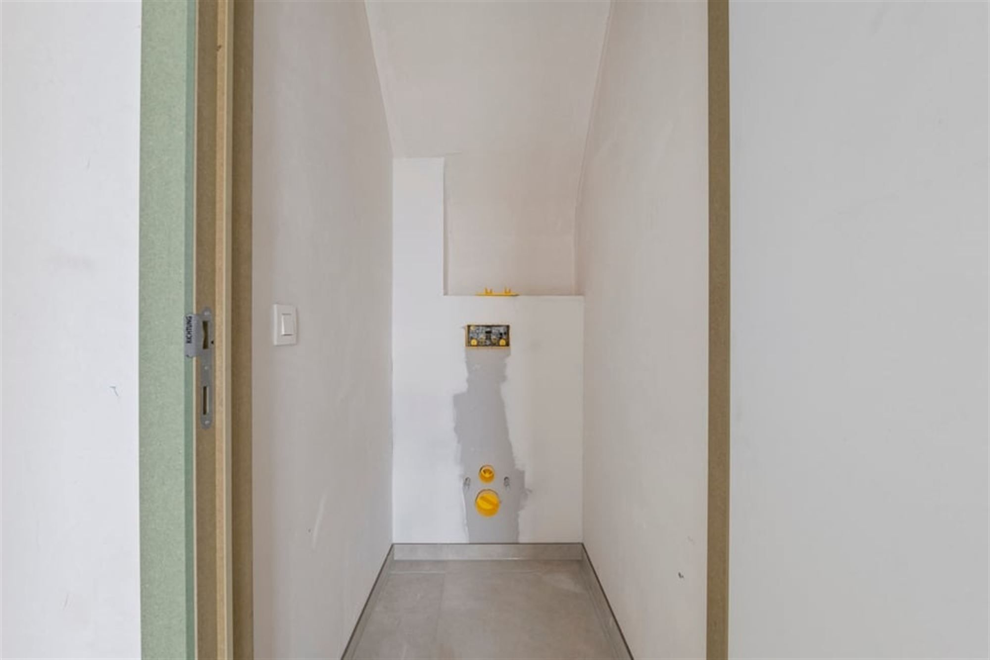 KNAP NIEUWBOUWAPPARTEMENT MET 3 SLKS IN HET CENTRUM VAN BORGLOON (MOGELIJKHEID AANKOOP 6% BTW) foto 26