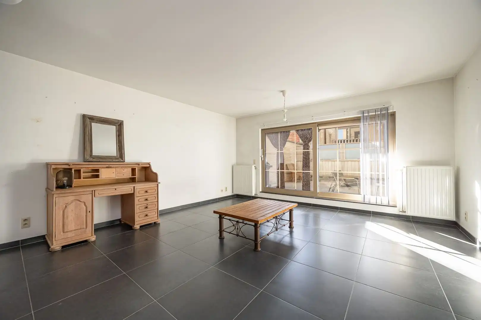 Centraal gelegen appartement! foto 3