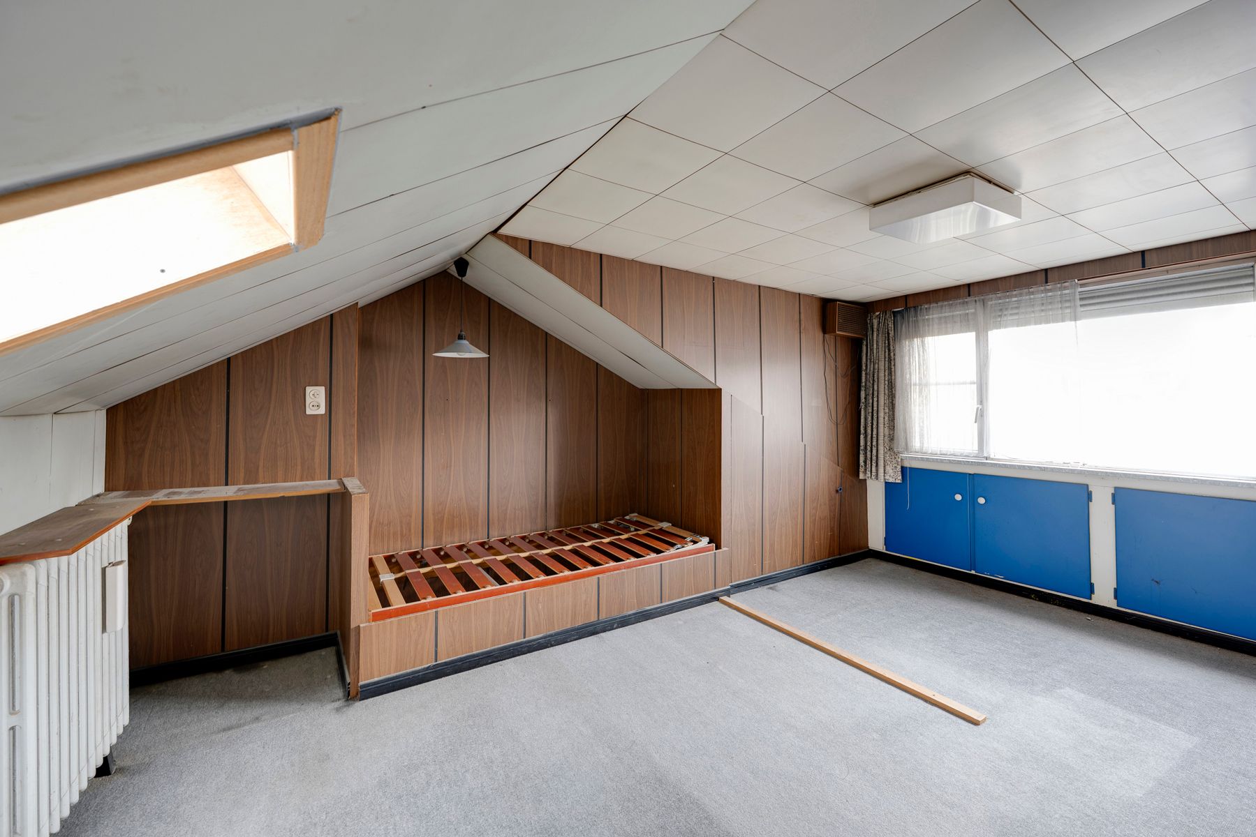 Te renoveren herenhuis met garage in hartje Markgravebuurt foto 16