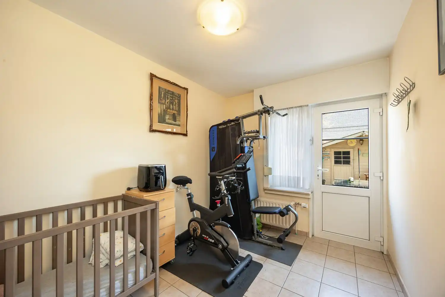 Instapklaar 3-slk gelijkvloersappartement met uitzonderlijke tuin (280m²) foto 18