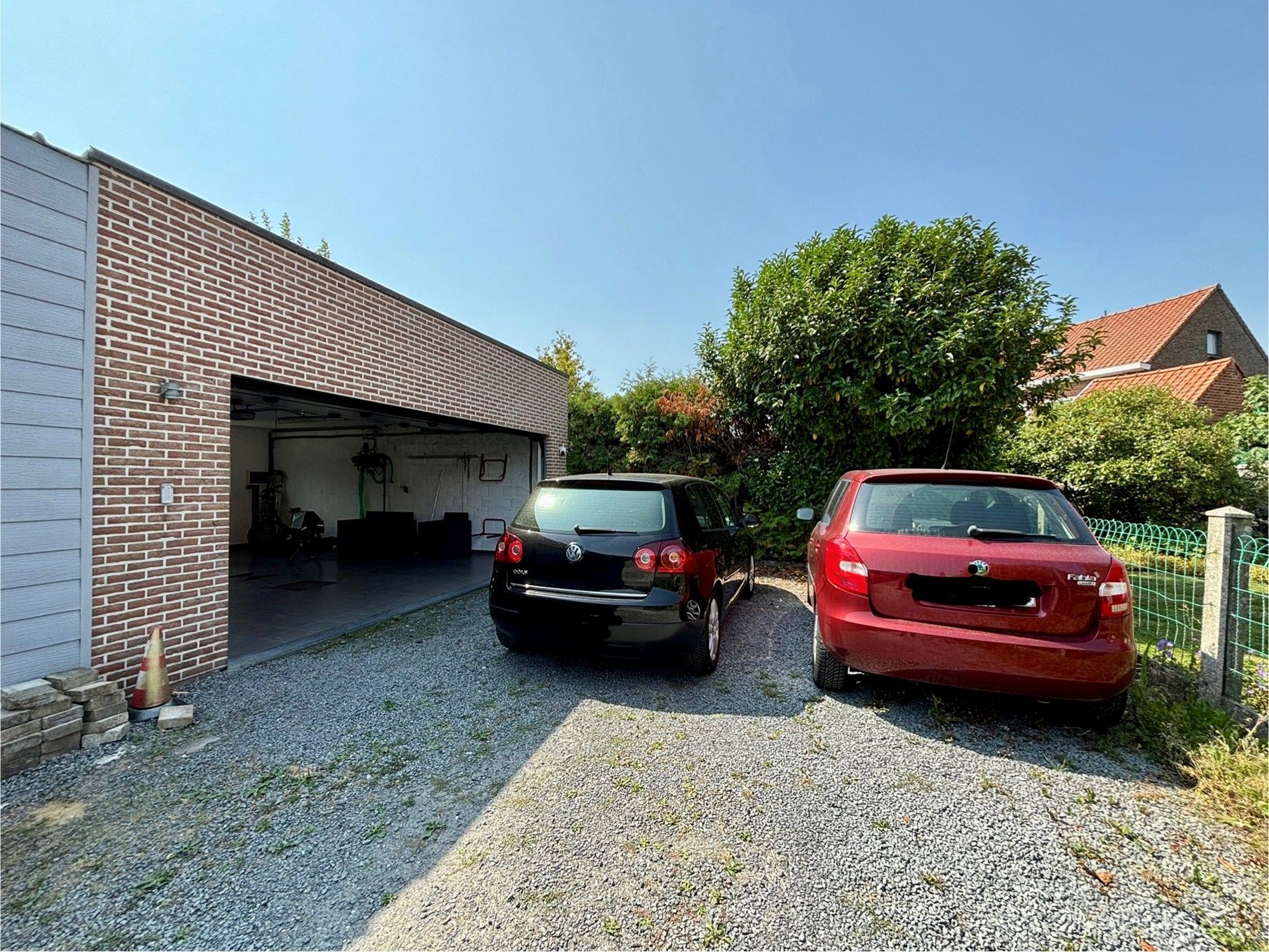 Lichtrijke woning met 4 slaapkamers en dubbele garage in Kuurne! foto 8