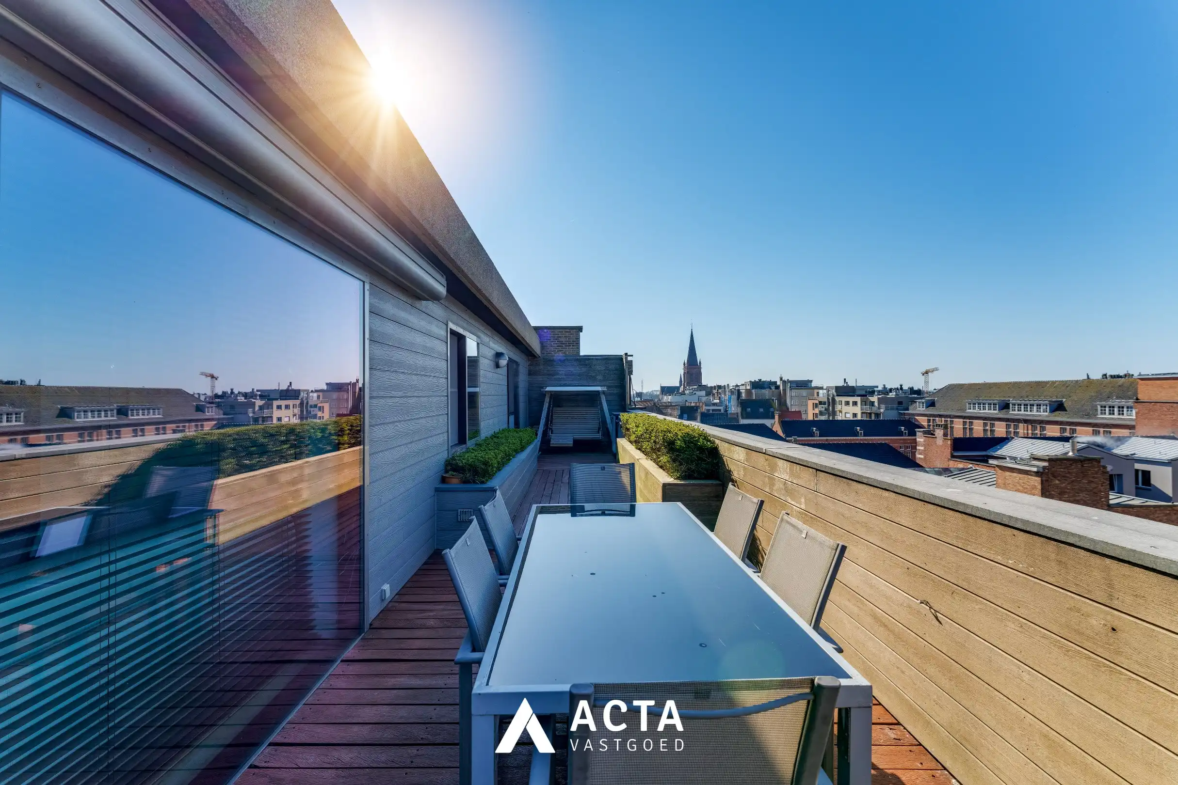 Luxueus dakappartement met 3 slaapkamers en panoramische terrassen in hartje Oostende foto 29