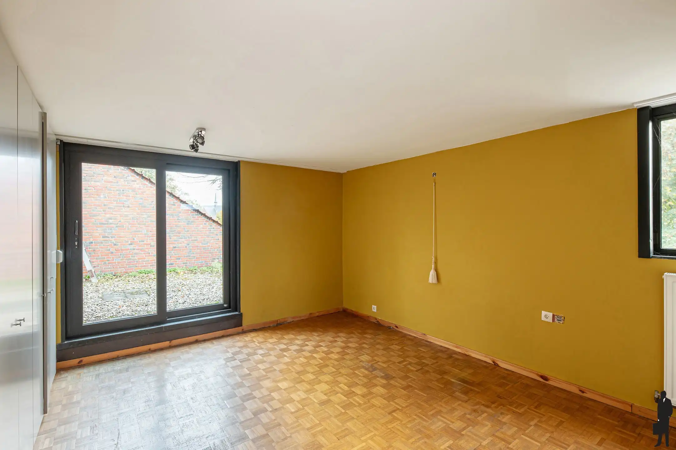 Voormalige dokterswoning in het centrum van Stabroek! foto 11